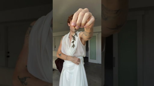 FASHION GREEK GOD
