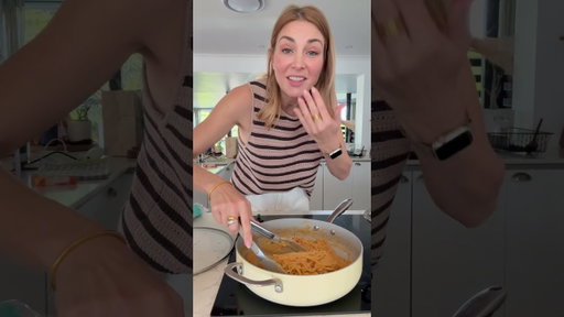 Viral One pan tomato pasta!