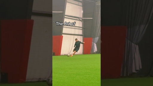 4 Keys to a Perfect Half-Volley Pass 🪂