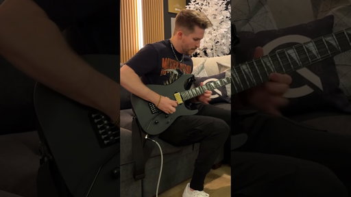 Melodic 🤝🏻 Shred • #Breathing with @AlissaWhite-Gluz is out now 🔥
