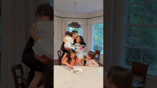 Baby number 4 is a…. 💙🩷🥹 !!