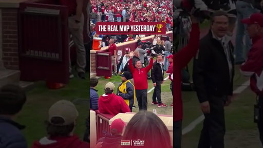 Dr. Steven Shin was in the Palace yesterday, throwing the horns down. @ounightly