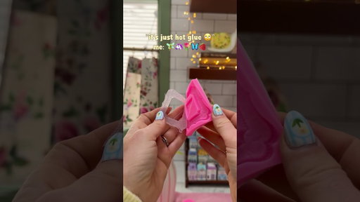 Hot glue is magic ✨ 3 whimsical crafts with it! #diy #craftideas