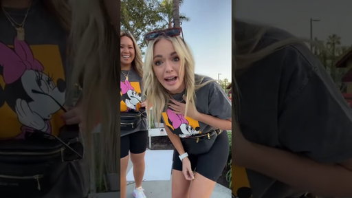 Matching Disney outfit with the bestie!!
