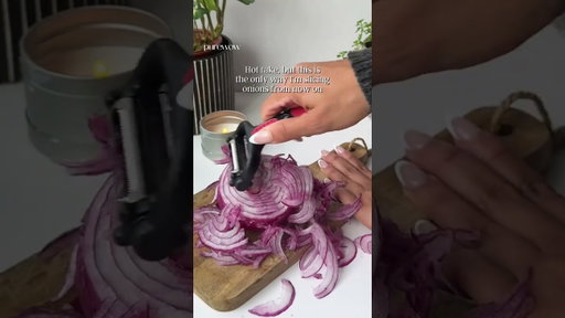 How to slice your onions #foodhacks #onions #shorts