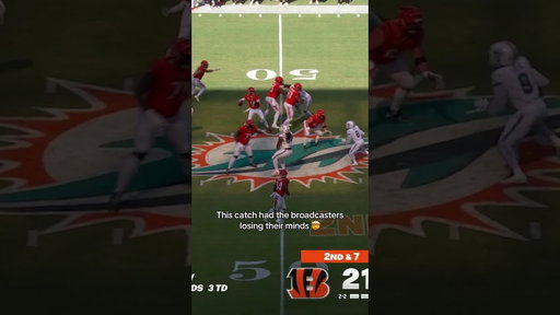 Ja’Marr Chase with an insane catch. #CINatMIA at 1:00 PM on Fox