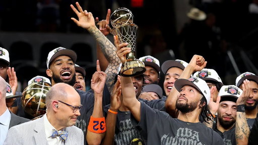THE NEW YORK KNICKS ARE NBA CHAMPIONS