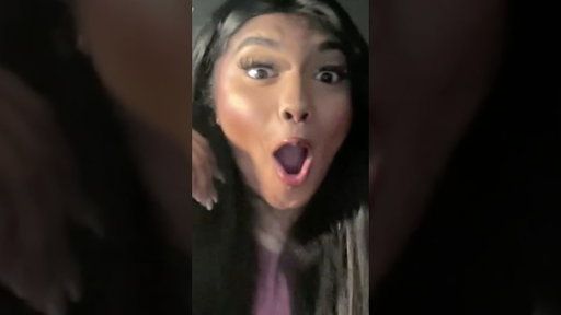She decently wasn’t expecting the violin… 🤫