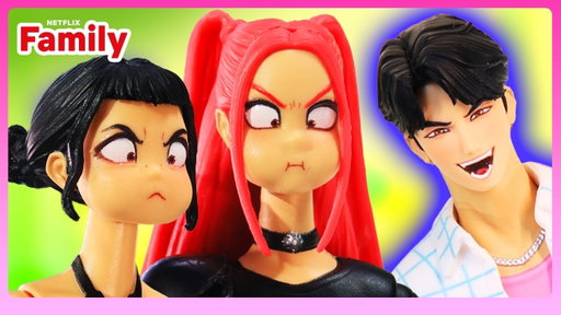 Saja SABOTAGE 📸 KPop Demon Hunters: Backstage Pass 4 | Netflix Family