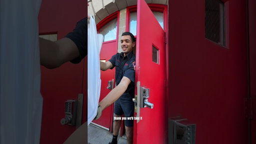 Show appreciation to your fire fighters #nycvlog #firefighters #nyclife