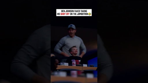 Ben Johnson Pretended to RIP His Shirt Off at a Chicago Bulls Game😂