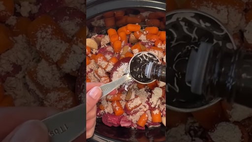 Crocktober day 16! Crockpot beef stew #shorts