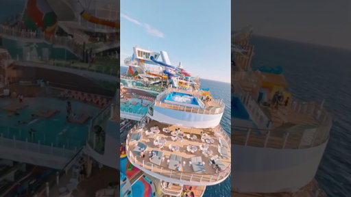 That’s what being on the hot list looks like 😏 #staroftheseas  #cruise  #travelinspo
