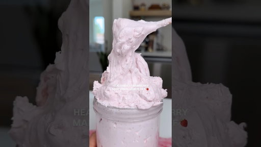 Healthy Strawberry Marshmallow Fluff!! #recipe #viral #healthyeating