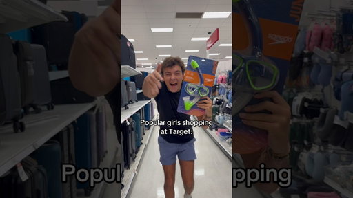 Popular Girls at target be like 🤣 #highschool #firstdayofschool #comedy