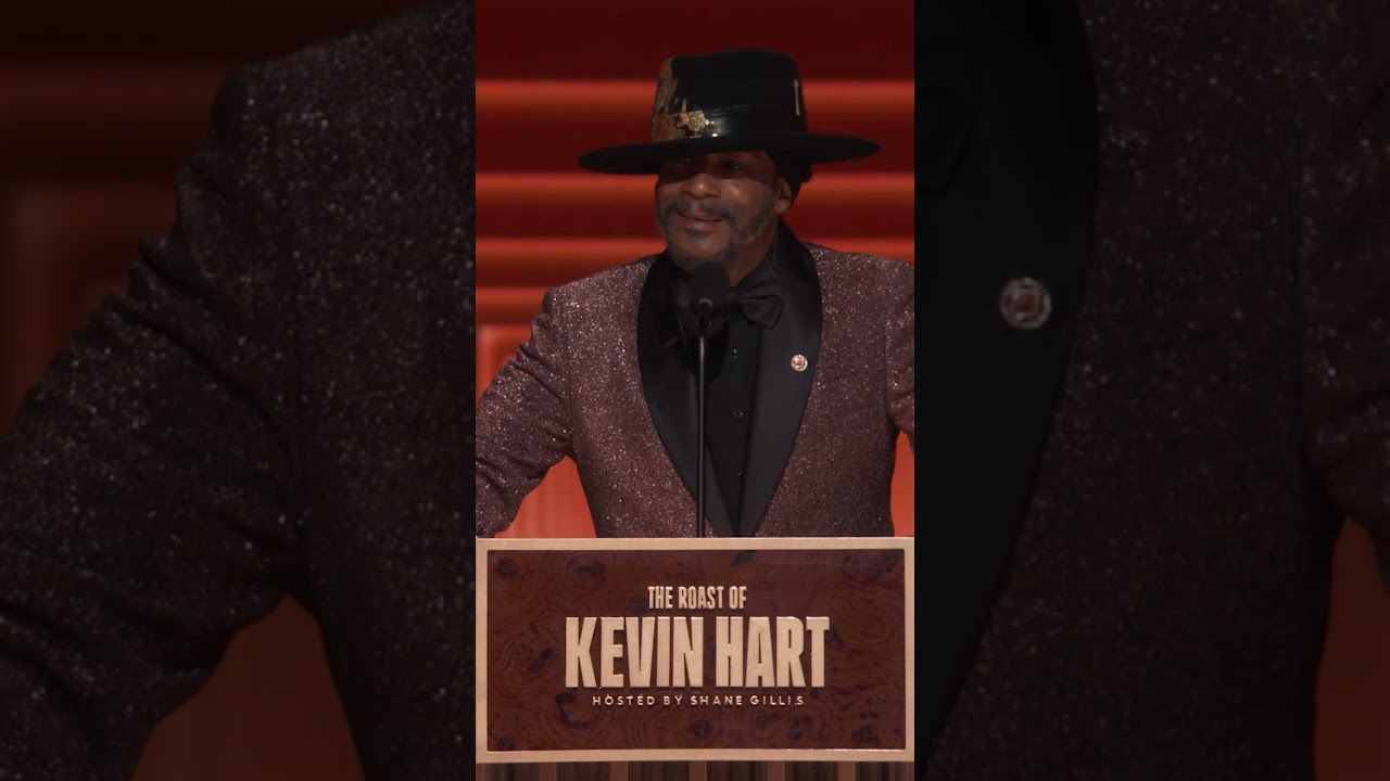 KATT WILLIAMS ARRIVES TO THE #KevinHartRoast