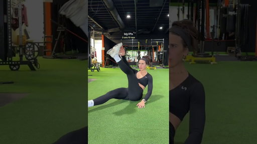 15 min ab workout for a strong core🔥💪🏼 repeat each movement 3 x 10! save & follow for more