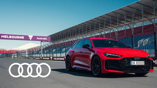 Audi RS 5 Avant takes on the Formula 1® Albert Park Circuit