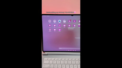 Our Galaxy TabS11 Ultra with widgets and the new Pro Keyboard 🎀