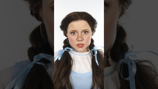 WIZARD OF OZ MAKEUP 💛 I can’t wait to get stuck into some Wicked looks! 💚🩷 | EllaDoesFx | #shorts