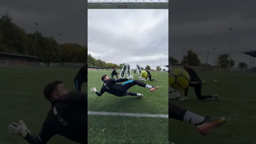 Pure chaos. Pure reactions. 💥 #goalkeeper #goalkeepergloves #goalkeepertraining #footballshorts