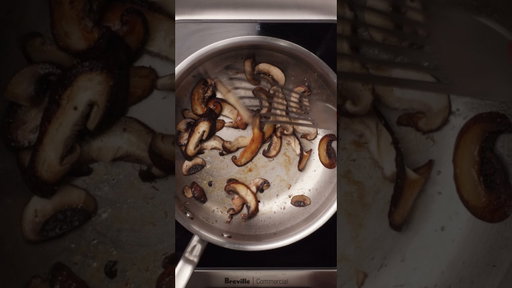 Overcrowding pan when searing?