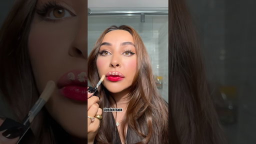 OMG this turned out so pretty!! Now it’s your turn! #lipstick #lipstickhack #beautytip #fyp