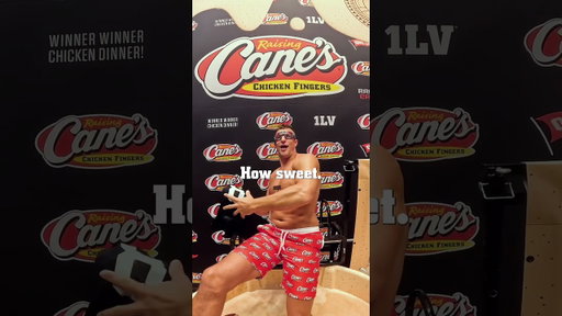 Gronk went full SAUCE MONSTER on Tom Brady at Fanatics Fest