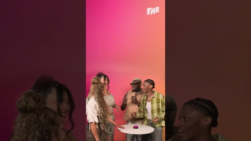 SZN4 makes it look easyyy playing 5 Second Songs  . . . #szn4 #buildingtheband #netflix