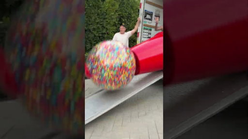 World’s Biggest Gum Ball Machine #daviddobrik #funny #candy