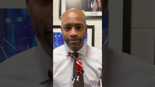 you heard the GOAT 🤫 #vincecarter #nba #basketball