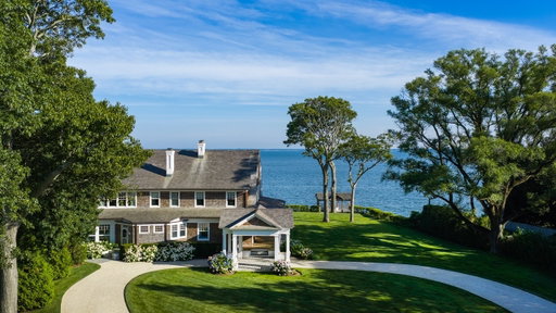 1140 Park Ave, Mattituck, NY 11952