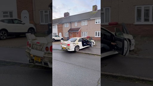THIS almost went very wrong with the viral R34 😳