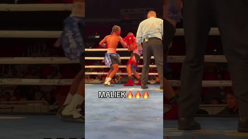 THERE’S BLOOD EVERYWHERE 😳 #otx #boxing