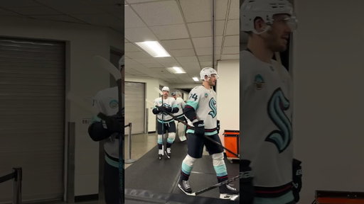 the boys take the bay‼️ #seakraken #gametime #warmups #letsgoooo