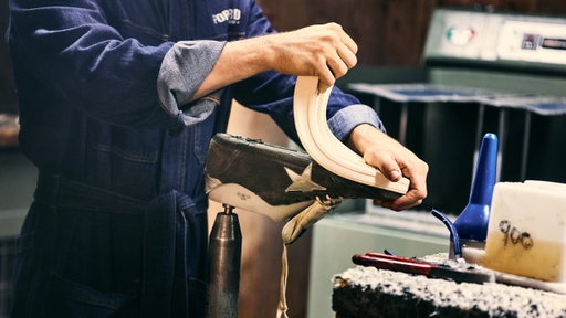 Re-Dream – Customize and transform your Golden Goose Shoes