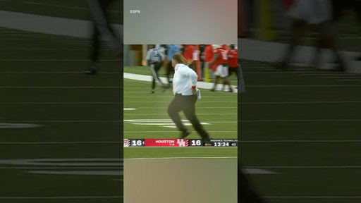 The mullet goes crazy #collegefootball