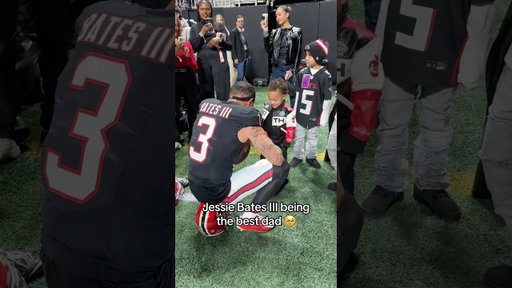 Such a cute moment between Jessie Bates III and his son 🥹 #nfl #atlantafalcons #falcons #nflteam