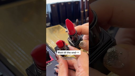 WAIT, WHAT THE HECK IS HAPPENING WITH THESE SEPHORA TESTERS? 😳 #makeupshorts #lipstick