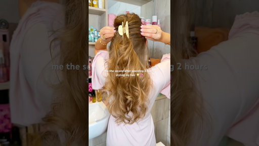 it’s just too overstimulating 🥲🎀 #hairstyle #hairtok #longhair #clawclip