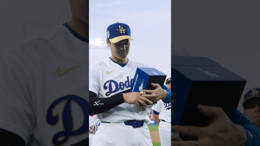 Enjoy it, Champs. 💍 #dodgers #sports #losangeles