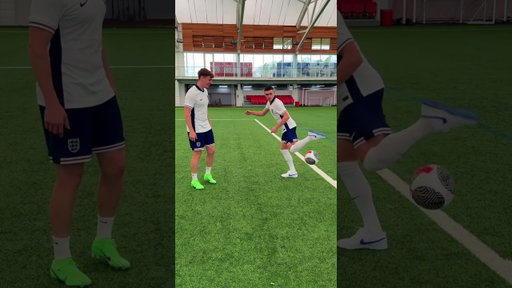 Learn a skill with Foden 🤩
