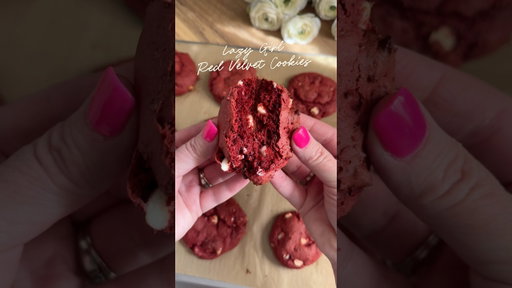 4-Ingredient Red Velvet Cookies