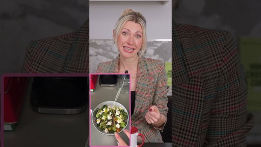 Dietitian Reviews This Plus Size Gym Girl WIEIAD