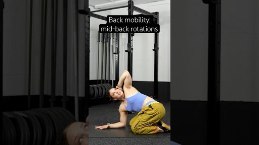 Mobility move: mid-back rotation. #mobilitytraining #homeworkout #backworkout