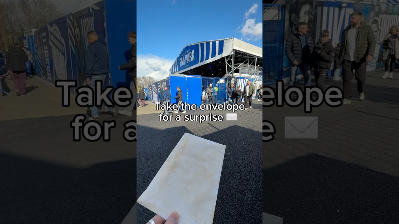 Take the envelope, by order of the Peaky Blinders! ✉️