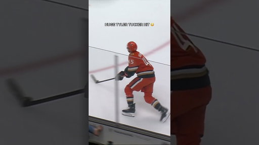 HUGE TUCKER HIT ON SENNECKE