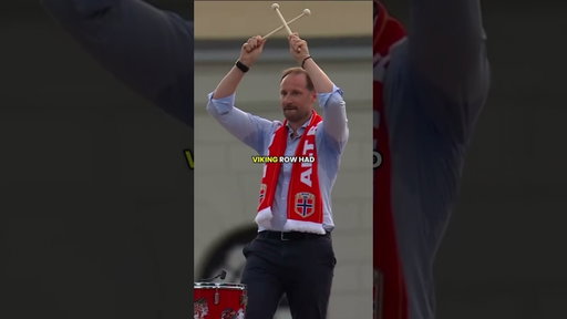 Erling Haaland and Norway’s national team returned home from the World Cup to a MASSIVE PARADE 😳