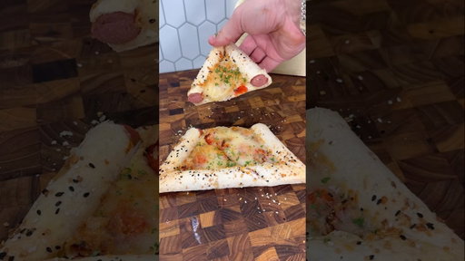 Easy breakfast pizza 🍕 #shorts