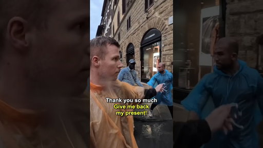 Scammer gets "Windows Restart" by Fred 🇮🇹